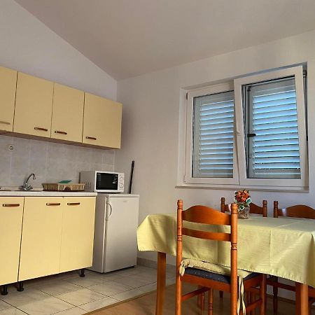 Mirta Appartement Gradac  Buitenkant foto