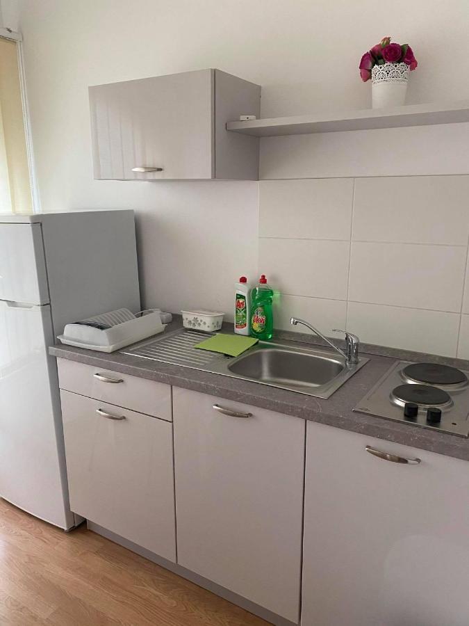 Mirta Appartement Gradac  Buitenkant foto