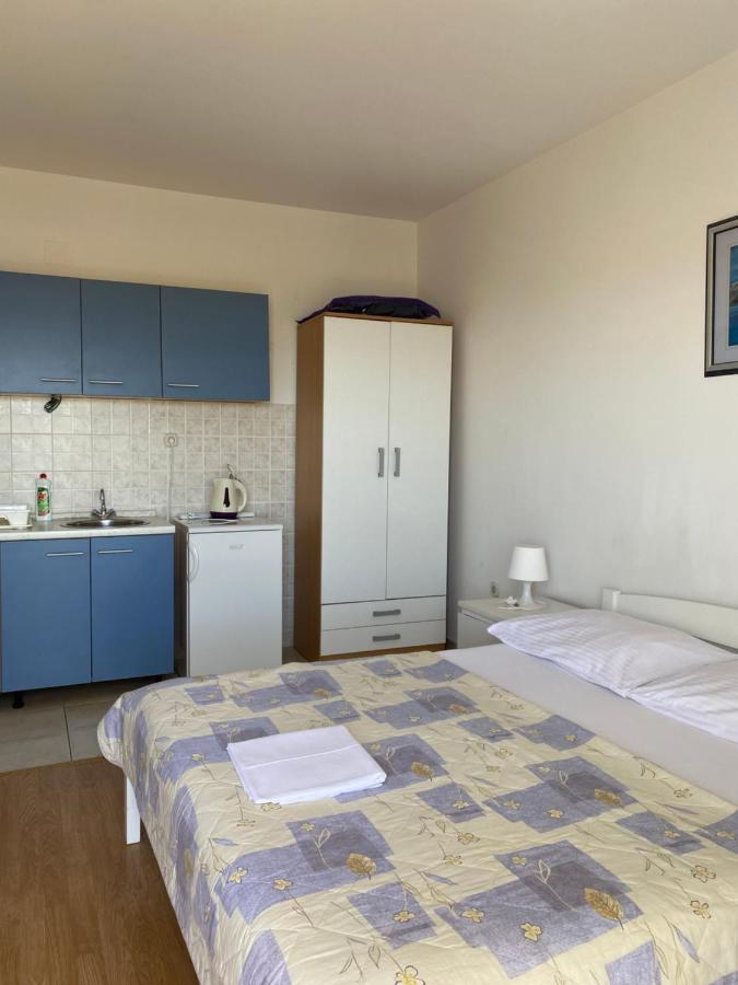 Mirta Appartement Gradac  Buitenkant foto