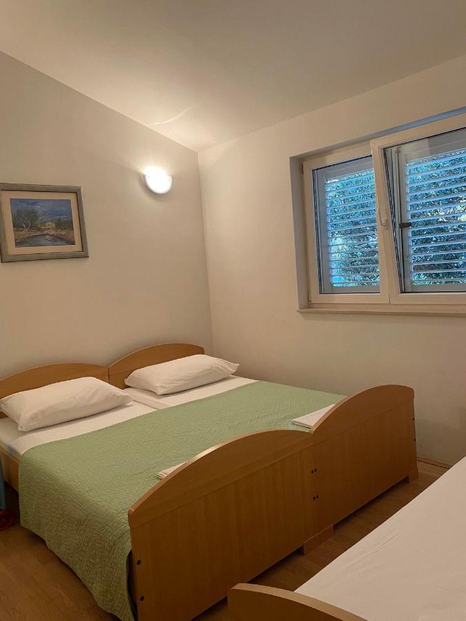 Mirta Appartement Gradac  Buitenkant foto