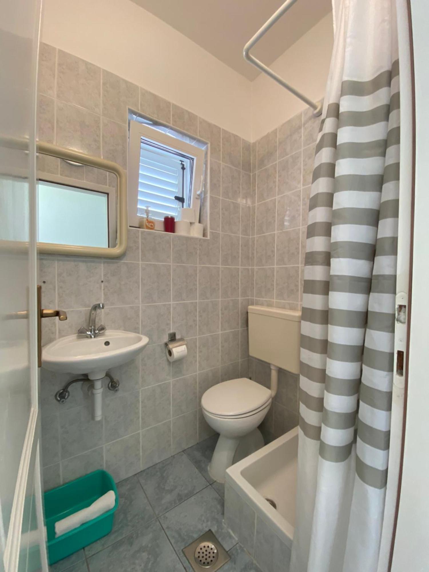 Mirta Appartement Gradac  Buitenkant foto